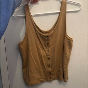 Gap Tan Modern Tank, M